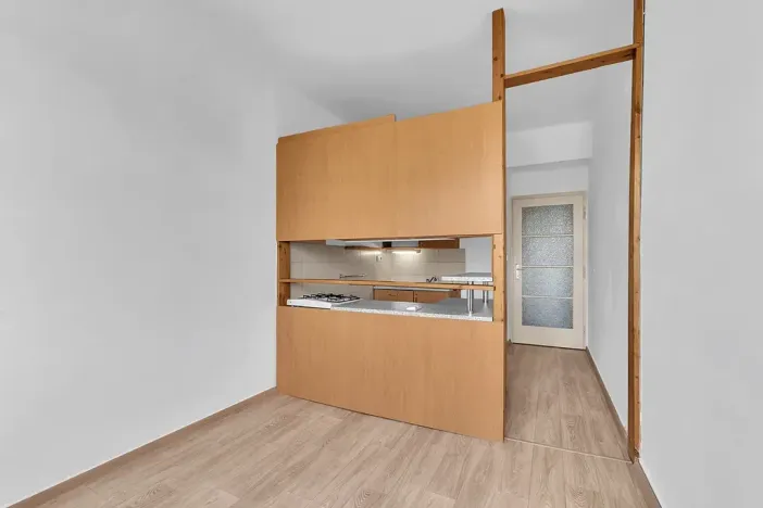 Pronájem bytu 2+1, Hradec Králové, Smetanovo nábřeží, 82 m2