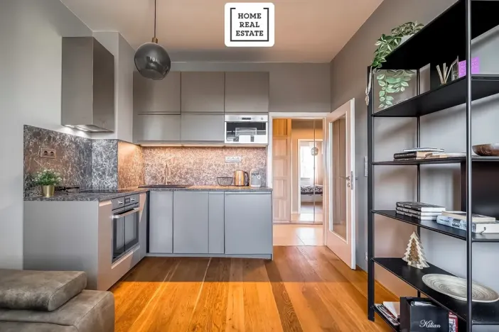 Pronájem bytu 2+kk, Praha - Strašnice, Černokostelecká, 40 m2
