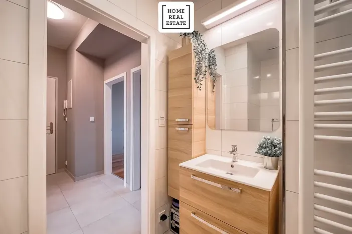 Pronájem bytu 2+kk, Praha - Strašnice, Černokostelecká, 40 m2