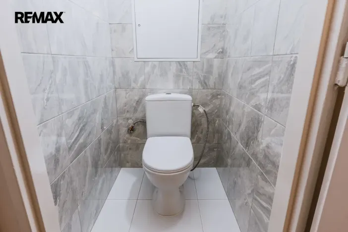 Pronájem bytu 1+kk, Praha - Troja, Sosnovecká, 29 m2