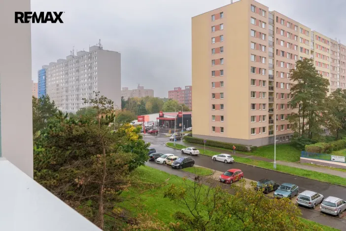 Pronájem bytu 1+kk, Praha - Troja, Sosnovecká, 29 m2