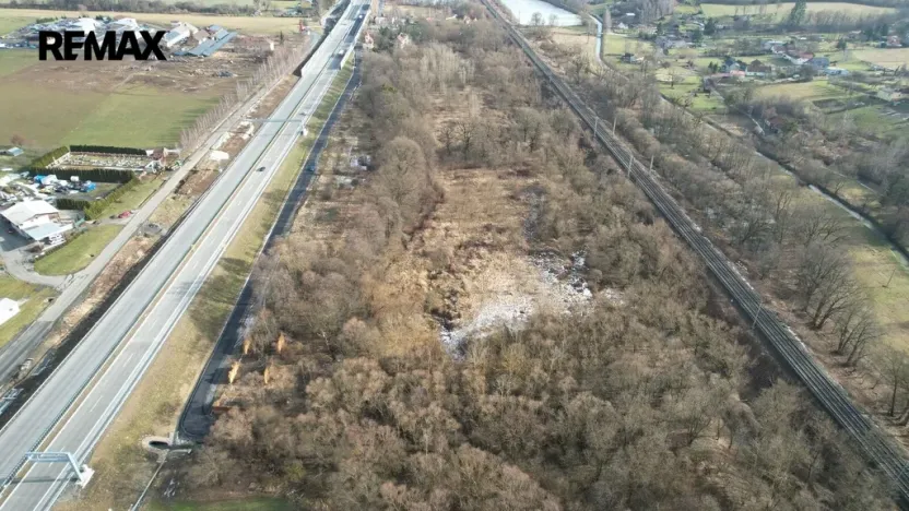 Prodej komerčního pozemku, Polom, 5000 m2