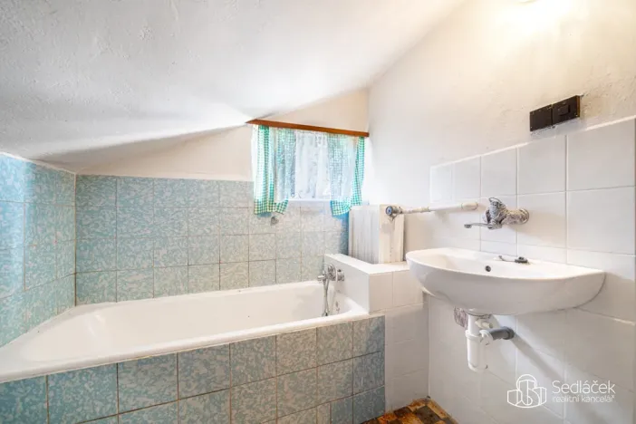 Prodej vícegeneračního domu, Nejdek, Limnická, 280 m2