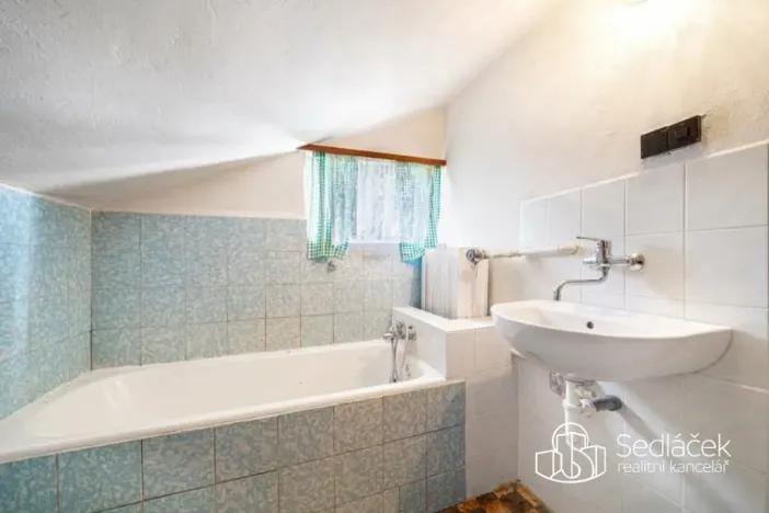 Prodej vícegeneračního domu, Nejdek, Limnická, 280 m2