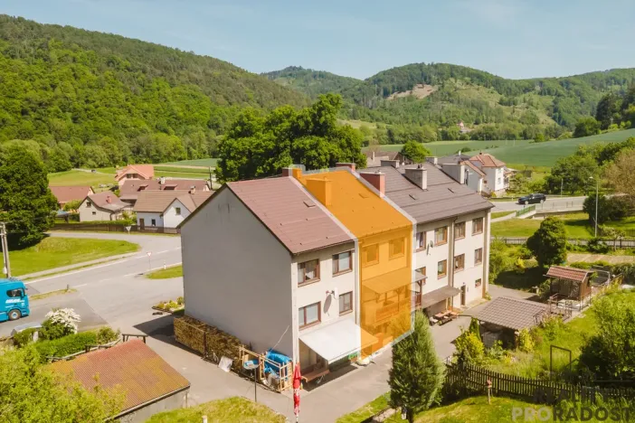 Prodej rodinného domu, Ujčov, 200 m2