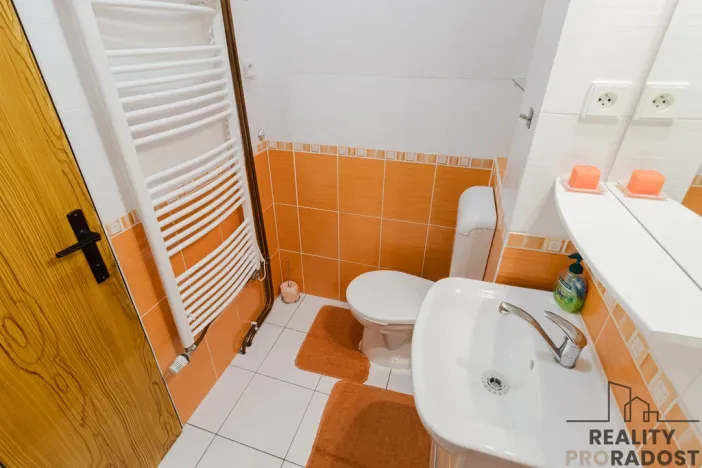 Prodej rodinného domu, Ujčov, 200 m2
