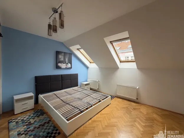 Pronájem bytu 3+1, Praha - Vršovice, Charkovská, 102 m2