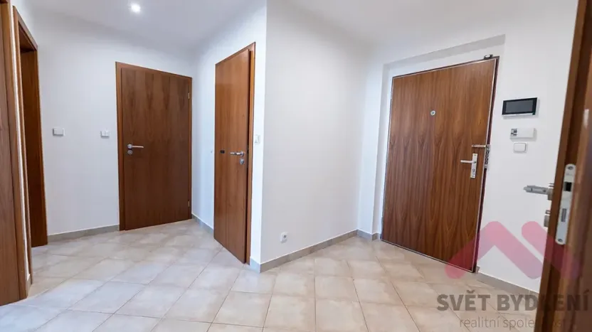 Pronájem bytu 3+kk, Praha - Záběhlice, Mattioliho, 82 m2