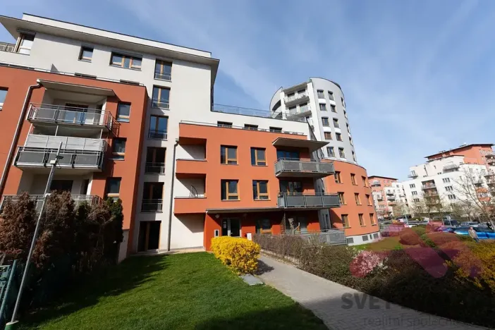 Pronájem bytu 3+kk, Praha - Záběhlice, Mattioliho, 82 m2