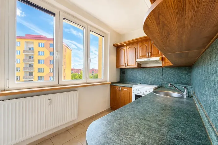 Prodej bytu 2+1, Chomutov, Pod Břízami, 51 m2