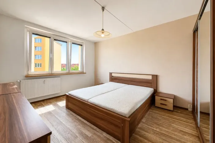 Prodej bytu 2+1, Chomutov, Pod Břízami, 51 m2