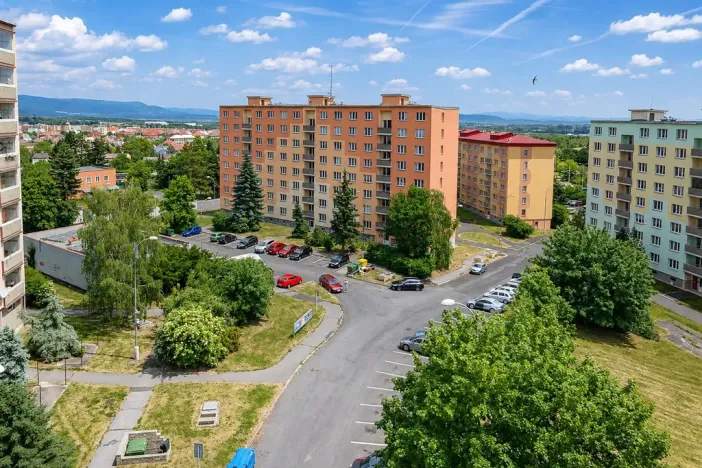 Prodej bytu 2+1, Chomutov, Pod Břízami, 51 m2