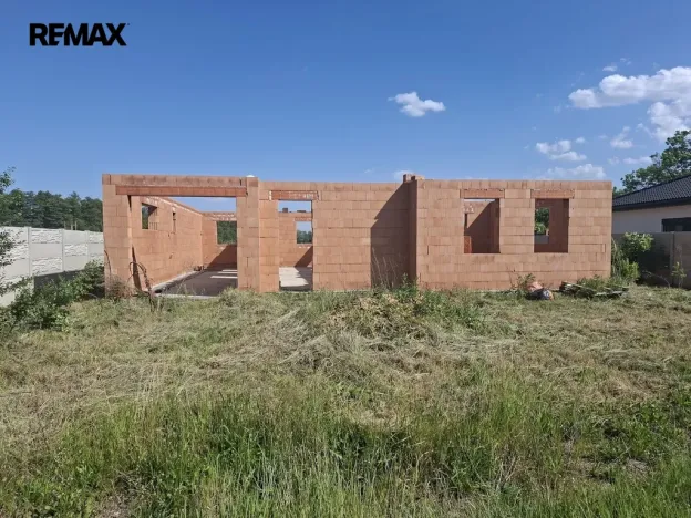 Prodej pozemku pro bydlení, Strachotice, 827 m2