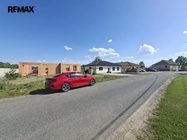Prodej pozemku pro bydlení, Strachotice, 827 m2