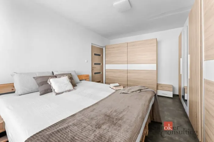 Pronájem bytu 2+kk, Pardubice - Polabiny, kpt. Bartoše, 45 m2