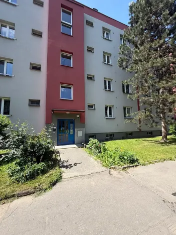 Prodej bytu 3+1, Ostrava, Sámova, 61 m2