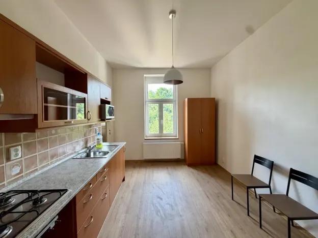 Pronájem bytu 2+1, Praha - Žižkov, Hartigova, 65 m2