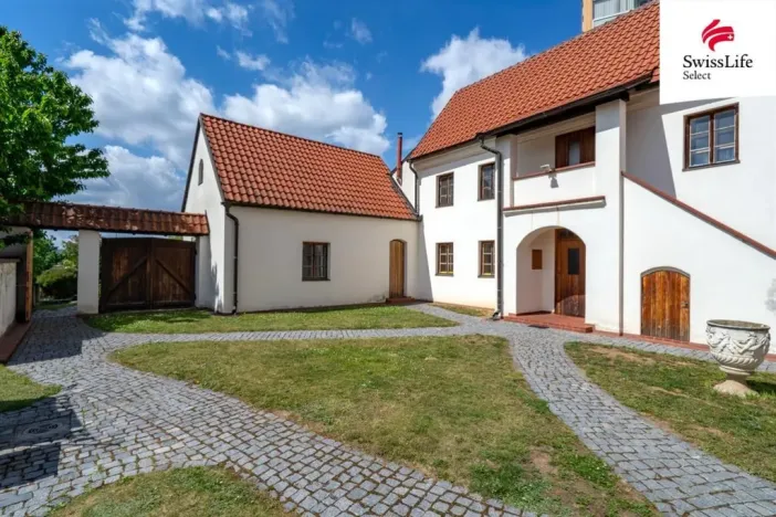Prodej historického objektu, Praha - Troja, K Bohnicím, 176 m2