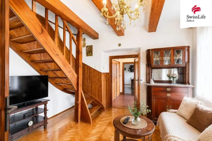 Prodej historického objektu, Praha - Troja, K Bohnicím, 176 m2