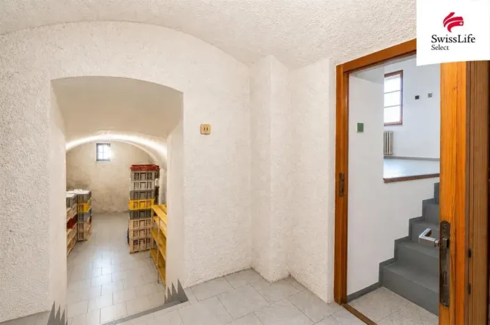 Prodej historického objektu, Praha - Troja, K Bohnicím, 176 m2