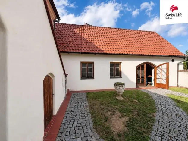 Prodej historického objektu, Praha - Troja, K Bohnicím, 176 m2
