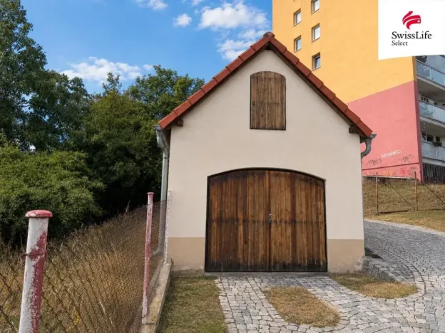 Prodej historického objektu, Praha - Troja, K Bohnicím, 176 m2