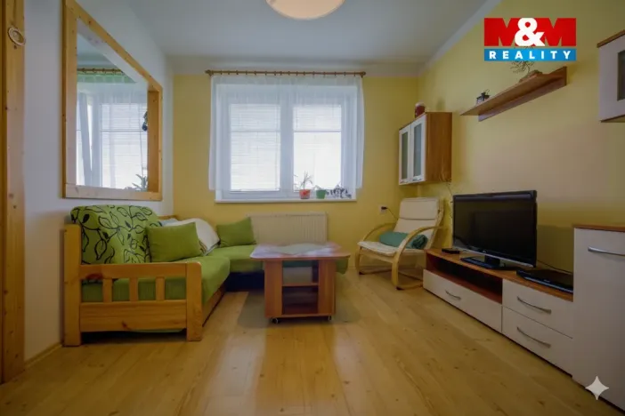 Pronájem bytu 1+1, Polička, Sídliště Hegerova, 38 m2