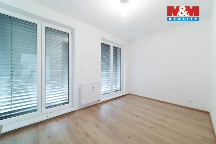 Pronájem bytu 2+kk, Plzeň - Bolevec, Žlutická, 48 m2