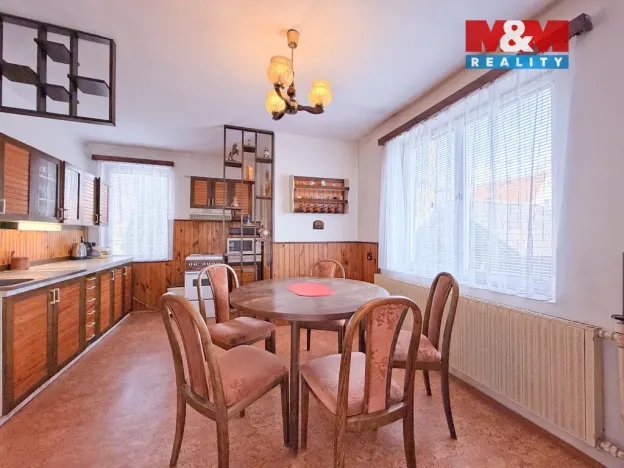 Prodej rodinného domu, Jesenice, 140 m2