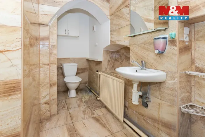 Prodej rodinného domu, Ostřešany, Ročkova, 250 m2