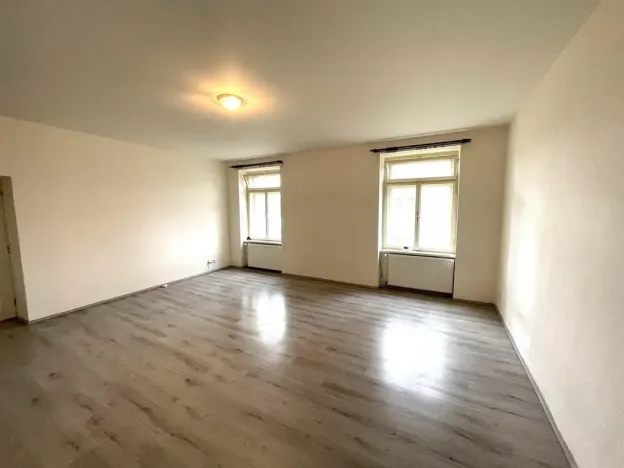 Pronájem bytu 2+kk, Plzeň - Malesice, Malesická náves, 56 m2