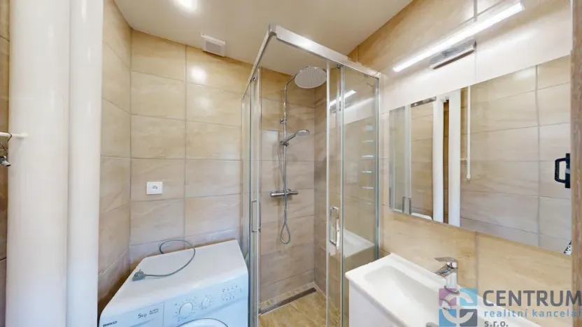 Pronájem bytu 2+1, Tanvald, Radniční, 52 m2