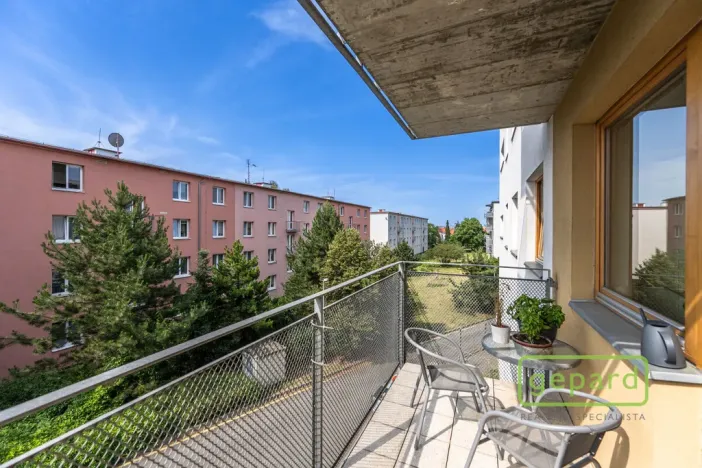 Pronájem bytu 3+kk, Praha, Nehvizdská, 69 m2