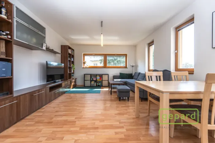 Pronájem bytu 3+kk, Praha, Nehvizdská, 69 m2