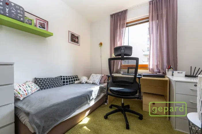 Pronájem bytu 3+kk, Praha, Nehvizdská, 69 m2
