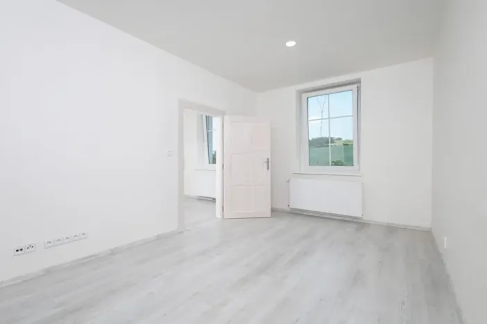 Pronájem bytu 2+1, Krnov - Pod Bezručovým vrchem, Cechovní, 60 m2