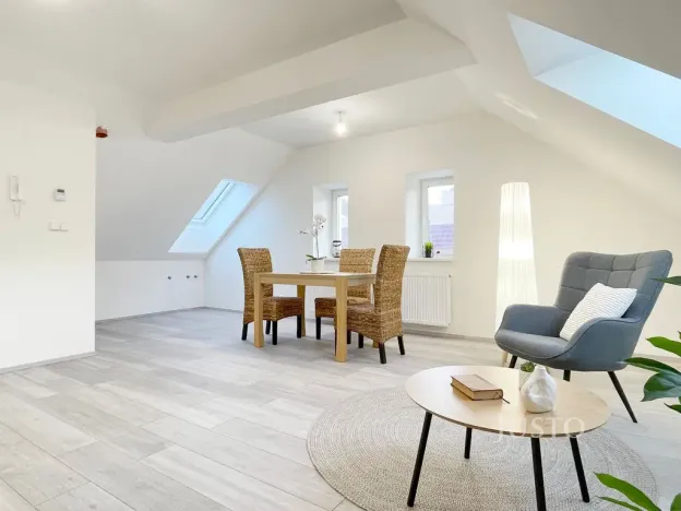 Prodej bytu 2+kk, Praha, Žitavského, 63 m2