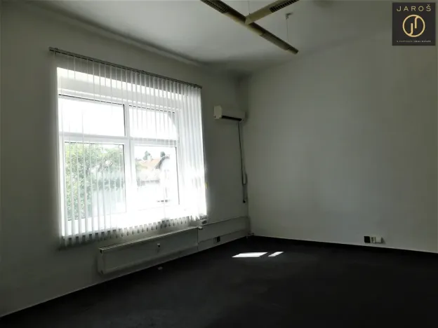 Pronájem kanceláře, Kladno, 24 m2