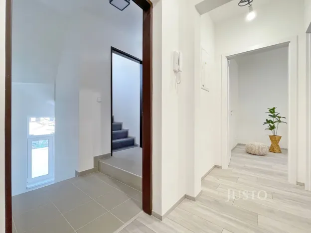 Prodej bytu 3+1, Praha, Žitavského, 71 m2