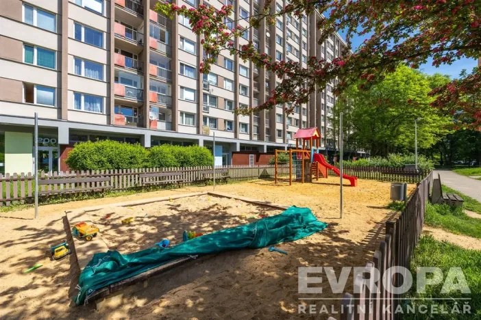 Prodej bytu 3+1, Praha, Kurkova, 74 m2