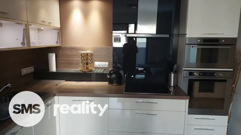 Pronájem bytu 2+kk, Brno - Slatina, Kigginsova, 52 m2