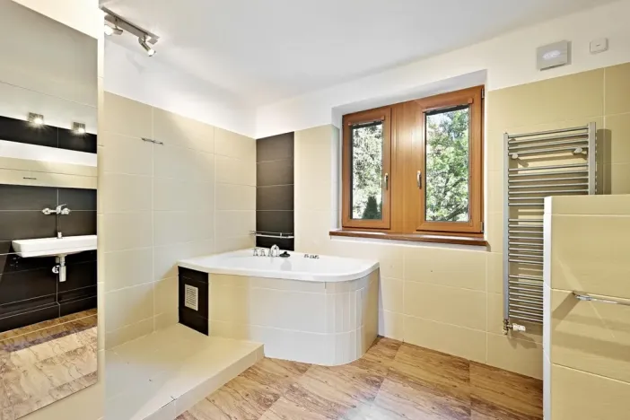 Prodej bytu 3+1, Praha - Košíře, Destinové, 79 m2
