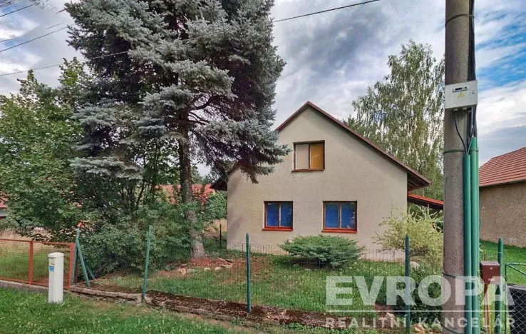Prodej rodinného domu, Rašovice - Netušil, 150 m2