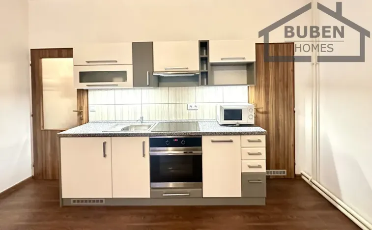 Pronájem bytu 1+kk, Tachov, Husitská, 44 m2