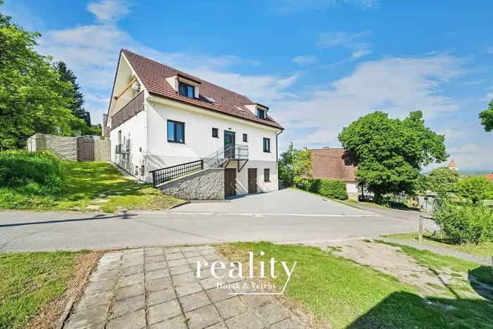 Prodej ubytování, Perná, 205 m2
