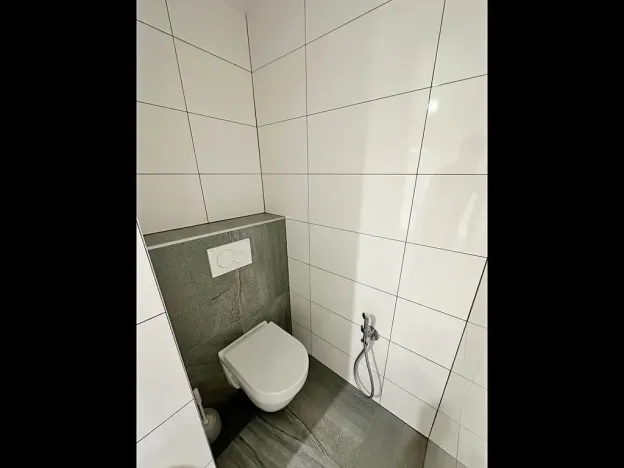 Pronájem rodinného domu, Hradec Králové, 166 m2
