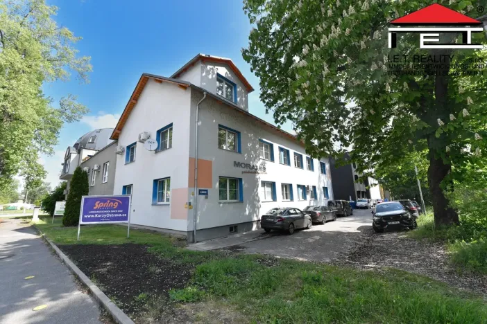 Prodej kanceláře, Ostrava, Hlubinská, 1714 m2