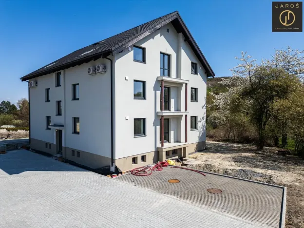 Prodej bytu 1+kk, Kladno, Dvorská, 37 m2