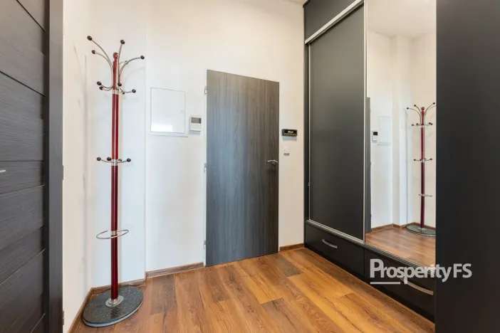 Prodej bytu 1+kk, Olomouc, Javoříčská, 72 m2