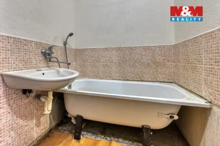Pronájem bytu 2+1, Rotava, Sídliště, 54 m2